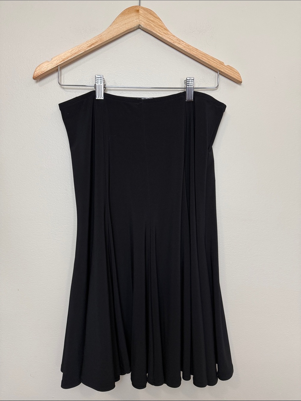 Joseph ribkoff Classic Black skirt size 10